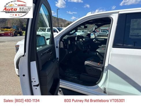 New 2026 GMC Sierra 1500 AT4 w/ AT4 Preferred Package AWD/4WD image 12