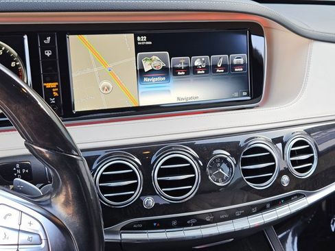 Used 2017 Mercedes-Benz S 550 Sedan image 15