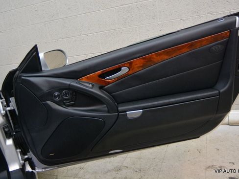 Used 2008 Mercedes-Benz SL 550 image 14