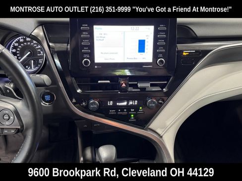 Used 2022 Toyota Camry SE w/ Convenience Package FWD image 24