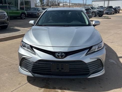 Used 2023 Toyota Camry LE FWD image 2