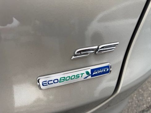 Used 2016 Ford Fusion SE AWD/4WD image 5