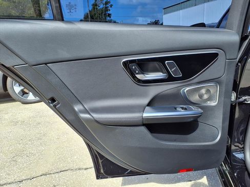 Used 2022 Mercedes-Benz C 300 Sedan image 18
