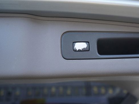 Used 2017 Honda Odyssey EX-L image 25