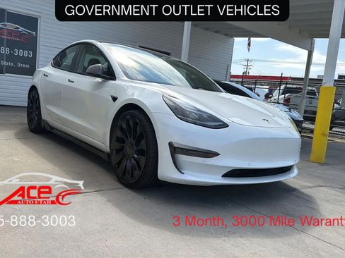 Used 2022 Tesla Model 3 Performance AWD/4WD image 10