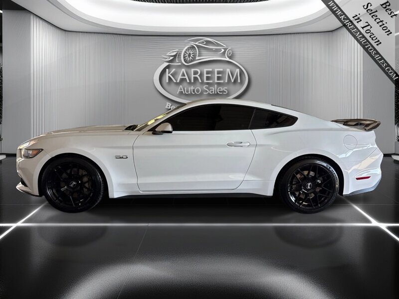 Used 2016 Ford Mustang GT Premium w/ Equipment Group 401A RWD image 8