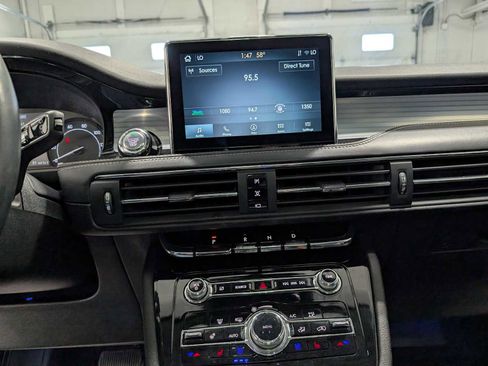 Used 2022 Lincoln Corsair AWD w/ Premium Package image 33