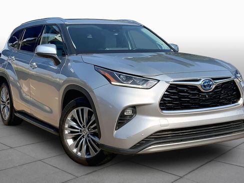 Used 2020 Toyota Highlander Platinum AWD/4WD image 7