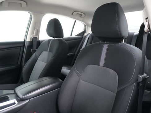 Used 2024 Nissan Sentra SV image 11