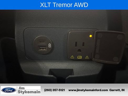 Used 2023 Ford Maverick Tremor w/ Tremor Off-Road Package AWD/4WD image 33