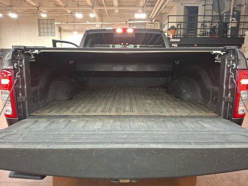 Used 2022 RAM 2500 Tradesman image 27