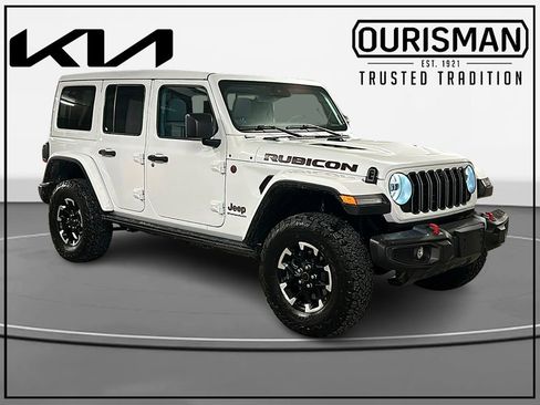 Used 2025 Jeep Wrangler Unlimited Rubicon w/ Technology Group image 1