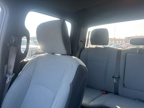 Used 2021 RAM 2500 Big Horn w/ Level 1 Equipment Group image 9