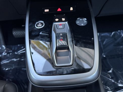 Used 2023 Audi Q4 e-tron Prestige w/ Black Optic Package image 26