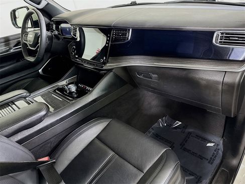 Used 2022 Jeep Wagoneer Series II image 34