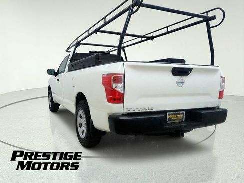 Used 2017 Nissan Titan S RWD image 6
