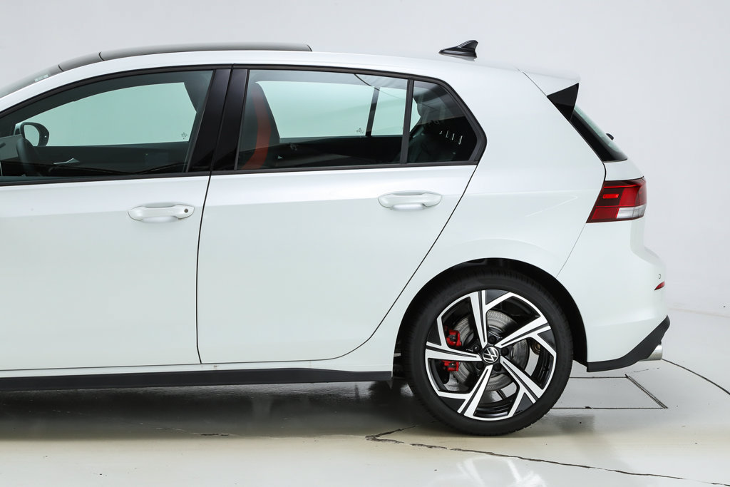 New 2026 Volkswagen GTI SE FWD image 42