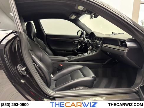 Used 2019 Porsche 911 Turbo S image 51