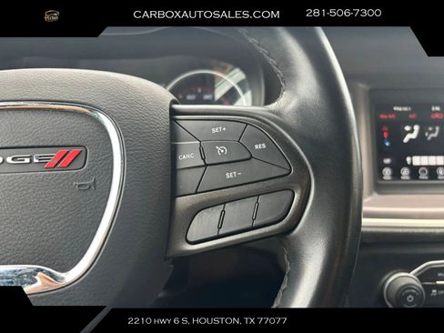 Used 2022 Dodge Charger SXT RWD image 12