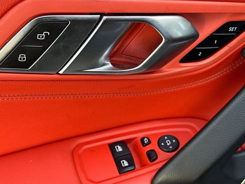 Used 2024 BMW Z4 M40i w/ Shadowloine Package RWD image 13