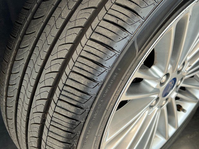 Used 2015 Ford Fusion SE w/ Equipment Group 202A FWD image 43