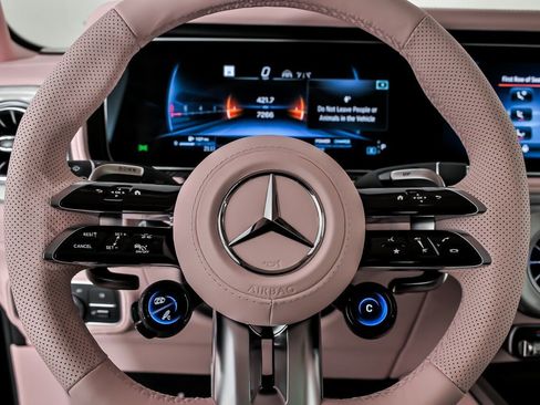 Used 2025 Mercedes-Benz G 63 AMG 4MATIC image 28