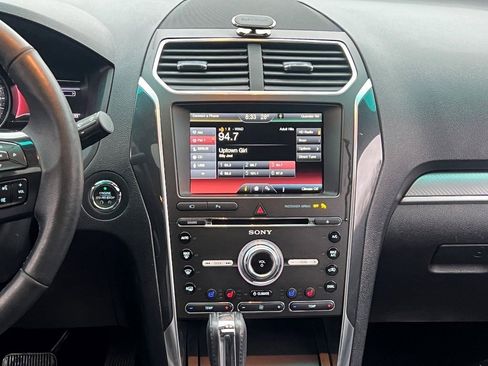 Used 2016 Ford Explorer Sport w/ Equipment Group 401A image 20