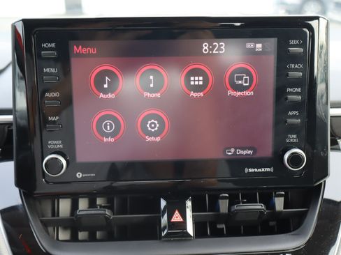 Used 2022 Toyota Corolla LE FWD image 25