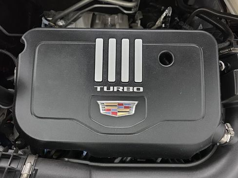 Used 2025 Cadillac XT5 Premium Luxury w/ LPO, Floor Liner Package AWD/4WD image 19