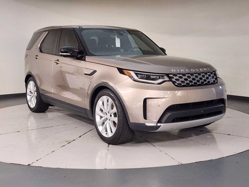 Used 2026 Land Rover Discovery S AWD/4WD image 7