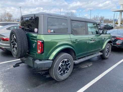 Used 2023 Ford Bronco Outer Banks AWD/4WD image 2