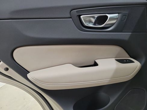 New 2026 Volvo XC60 T8 Plus w/ Protection Package Premier AWD/4WD image 15