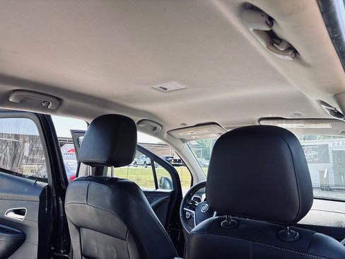 Used 2015 Buick Encore FWD image 32