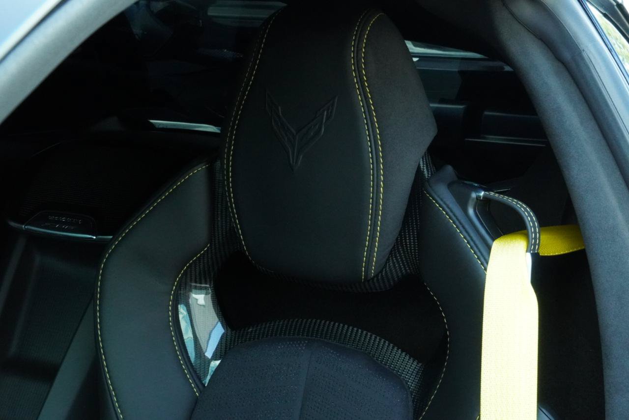 Used 2025 Chevrolet Corvette Z06 w/ Z07 Performance Package RWD image 43