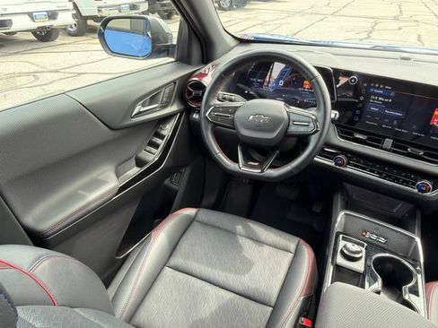 Used 2025 Chevrolet Equinox RS w/ Safety and Technology Package FWD image 21