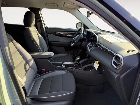 New 2026 Chevrolet TrailBlazer LT w/ Convenience Package image 19