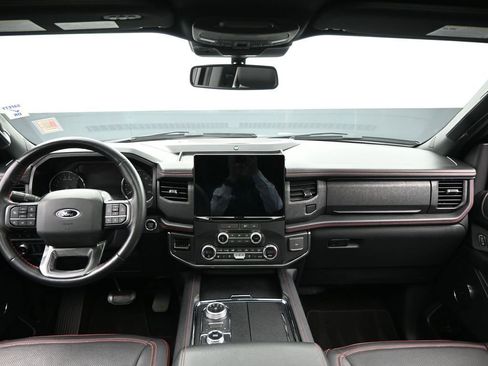 Used 2022 Ford Expedition Max Limited image 29