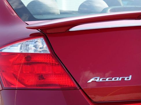 Used 2009 Honda Accord LX-S image 34