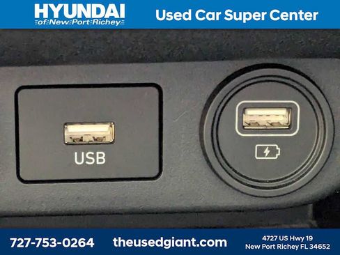 Used 2023 Hyundai Elantra SEL w/ Convenience Package FWD image 22