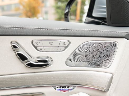Used 2016 Mercedes-Benz S 550 4MATIC Sedan w/ Premium Package image 42