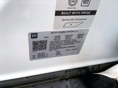 Used 2023 Cadillac XT5 Premium Luxury w/ LPO, Floor Liner Package AWD/4WD image 31