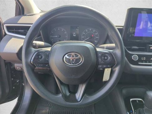 Certified 2025 Toyota Corolla LE FWD image 13