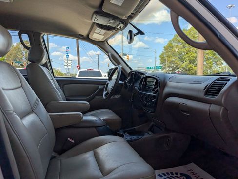 Used 2004 Toyota Tundra Limited image 20
