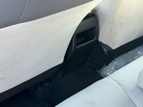 Used 2022 Toyota Corolla LE image 35