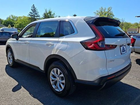 Used 2023 Honda CR-V LX image 4