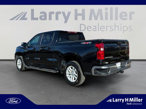 Used 2022 Chevrolet Silverado 1500 LT image 3