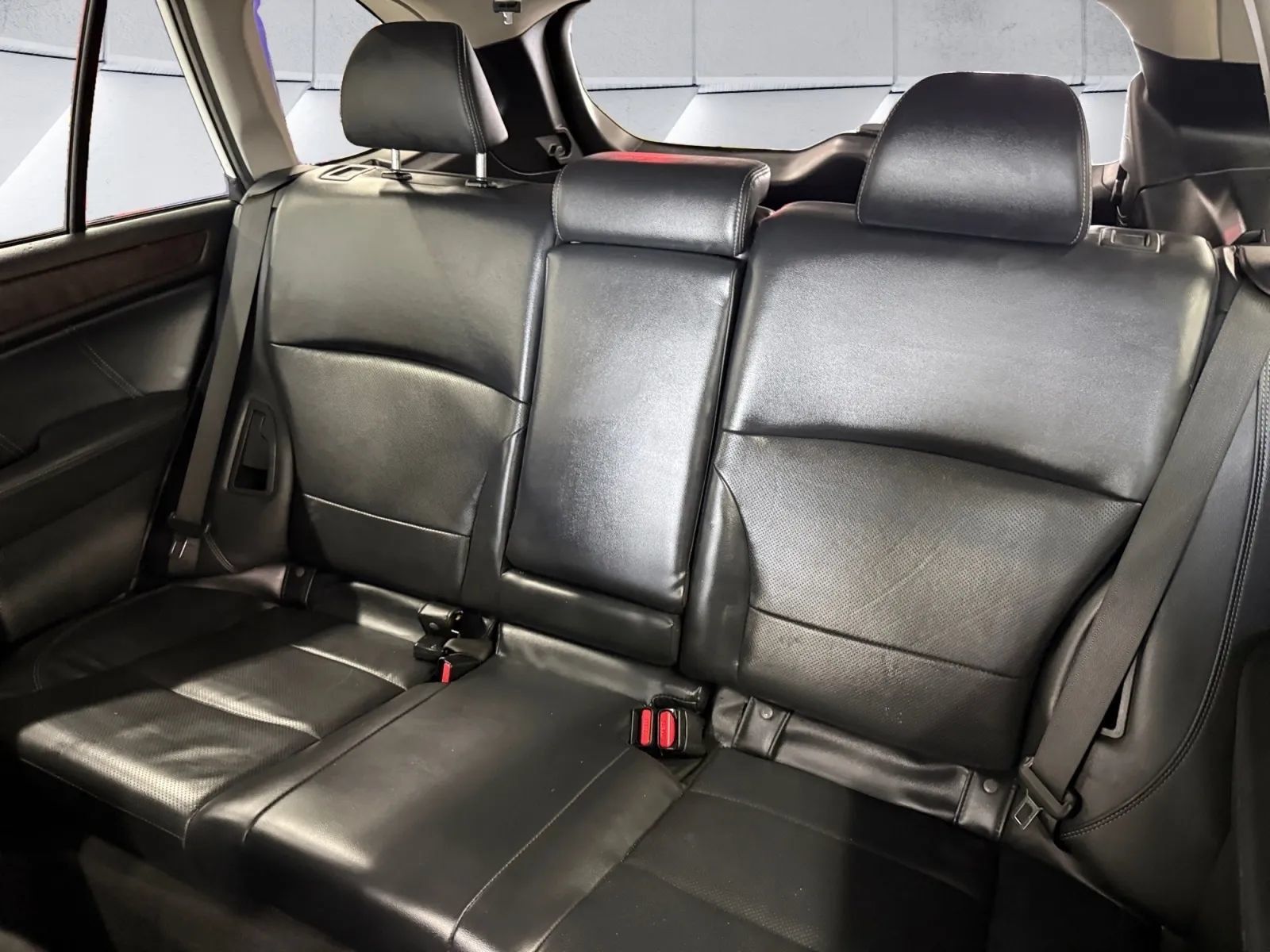 Used 2019 Subaru Outback 3.6R Limited AWD/4WD image 18