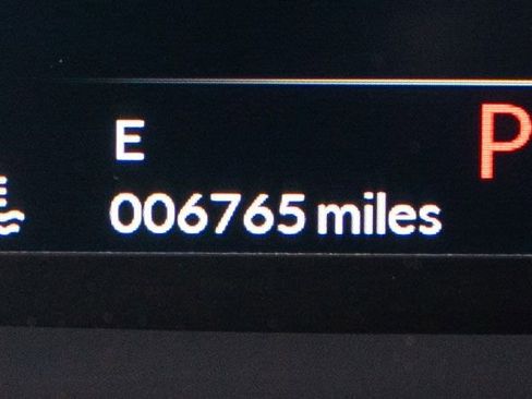 Certified 2025 Acura RDX w/ Technology Package image 23