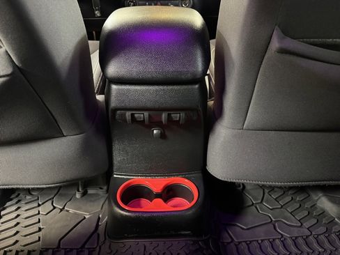 Used 2017 Jeep Wrangler Unlimited Sahara w/ Connectivity Group image 16