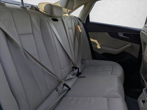 Used 2019 Audi A4 2.0T Premium image 18